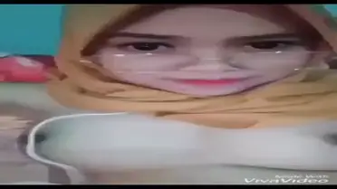 Bokep Jilbab Cewek Imut Colmek Di Kamar Kost