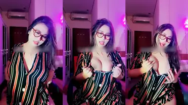 Bokep Live Miya Baju Pelangi Goyang Live Basah